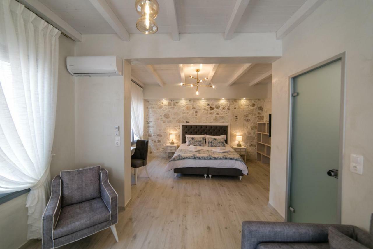 העיירה רתימנו Jacuzzi Suite In The Heart Of Oldtown מראה חיצוני תמונה